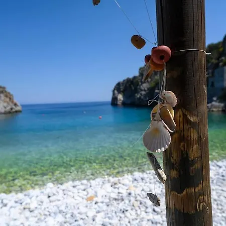 Panorama - Unique Beachfront Stone House In Alipa-mani *