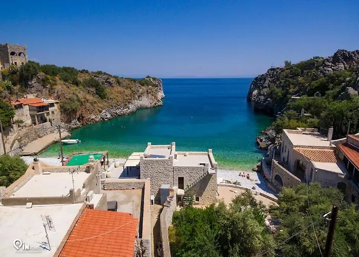 Panorama - Unique Beachfront Stone House In Alipa-mani * Khalkia