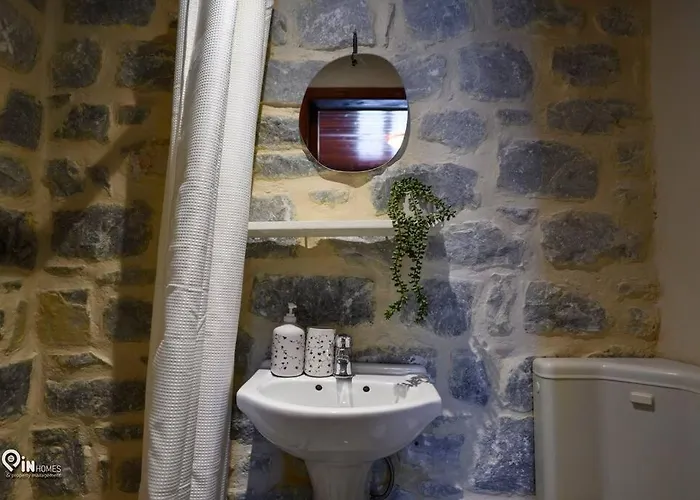 Panorama - Unique Beachfront Stone House In Alipa-mani Khalkia