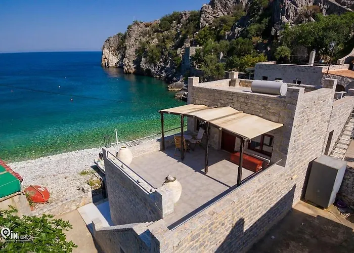 Panorama - Unique Beachfront Stone House In Alipa-mani * Khalkia